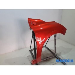 Renault - Clio - Front wing, right