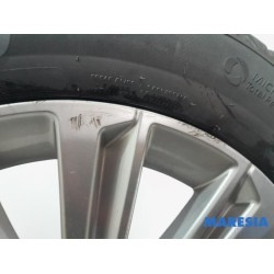 Peugeot - 308 - Sportvelgenset + banden