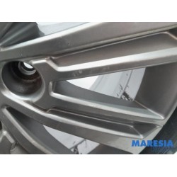 Peugeot - 308 - Sportvelgenset + banden