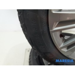 Peugeot - 308 - Sportvelgenset + banden