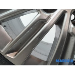Peugeot - 308 - Sportvelgenset + banden