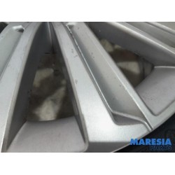 Peugeot - 308 - Sportvelgenset + banden