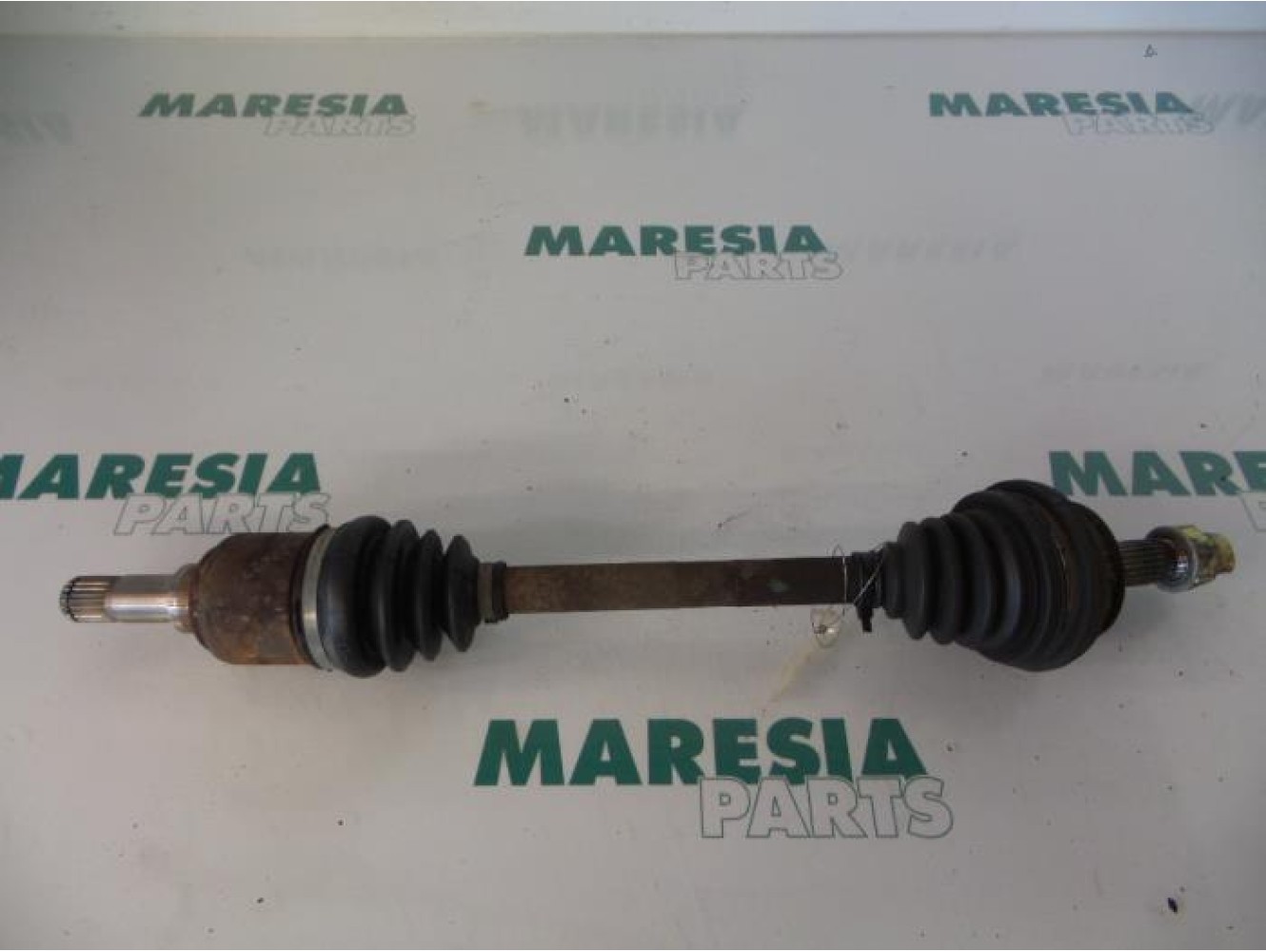 Fiat - Punto - Aandrijfas links-voor
