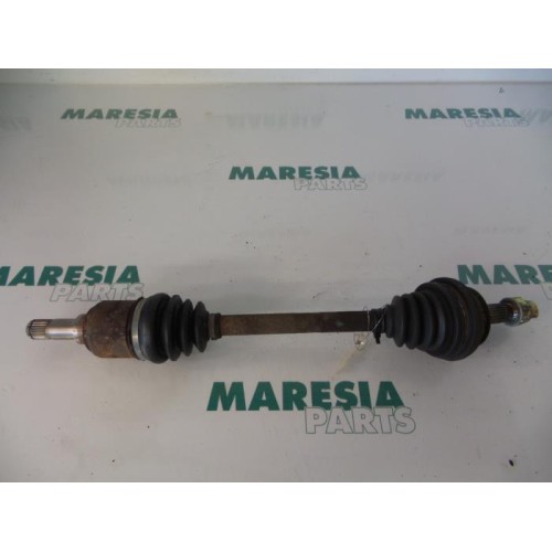 Fiat - Punto - Front drive shaft, left