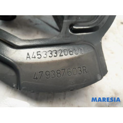 Renault - Twingo - Knuckle, front right