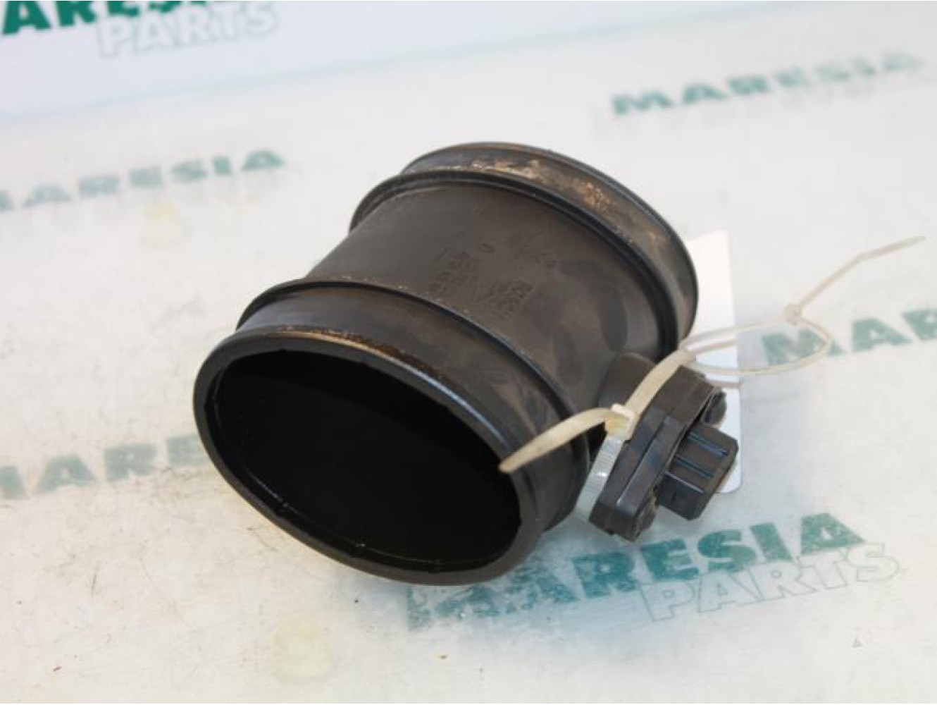 Peugeot - 605 - Airflow meter