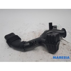 Renault - Twingo - Air intake hose
