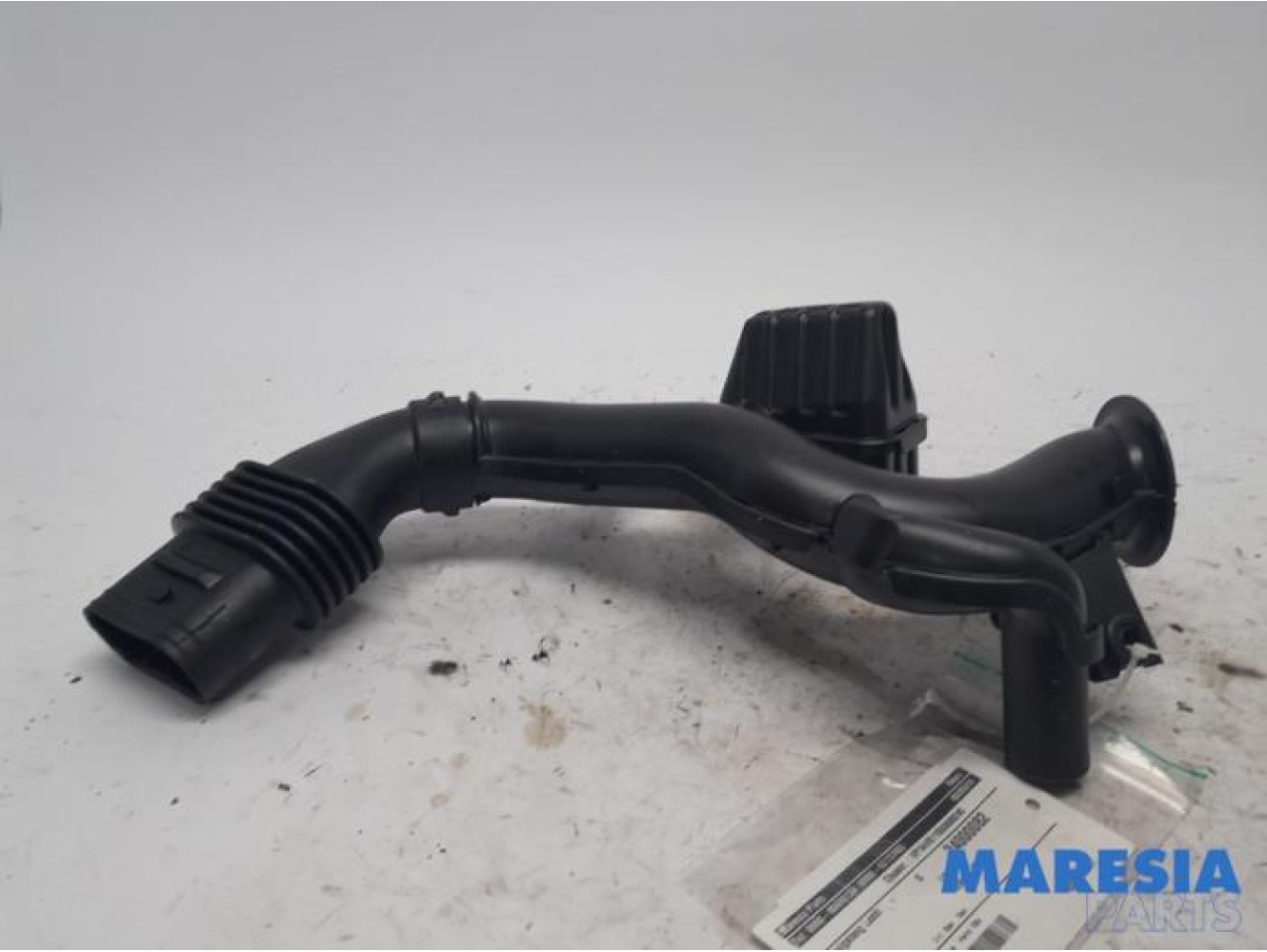 Renault - Twingo - Air intake hose