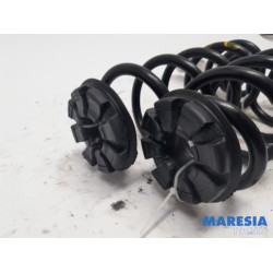 Renault - Twingo - Rear coil spring