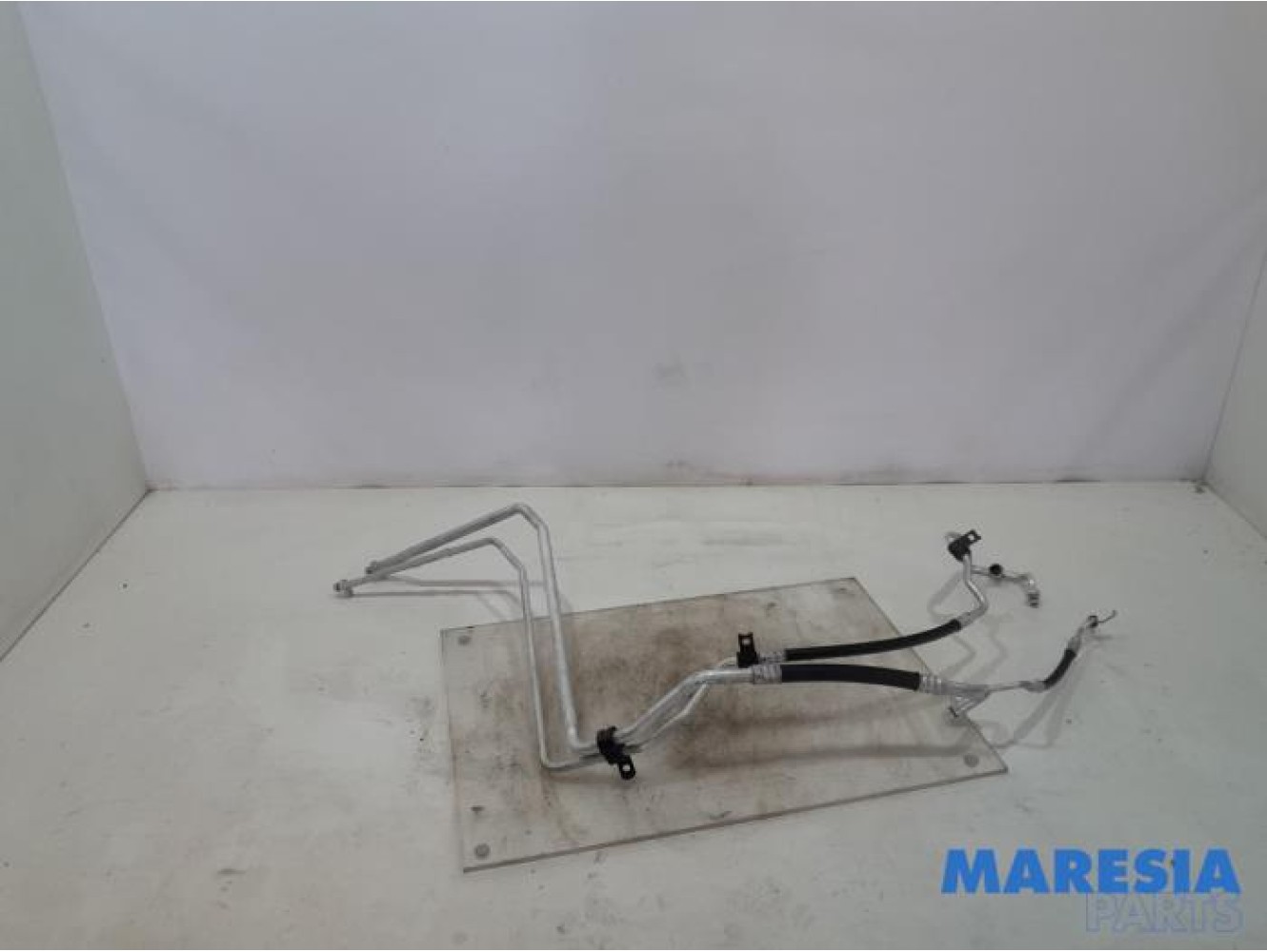Renault - Twingo - Air conditioning line