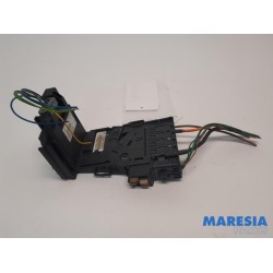 Peugeot - 5008 - Fuse box