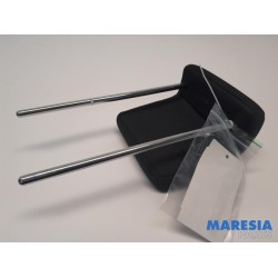 Peugeot - 5008 - Headrest