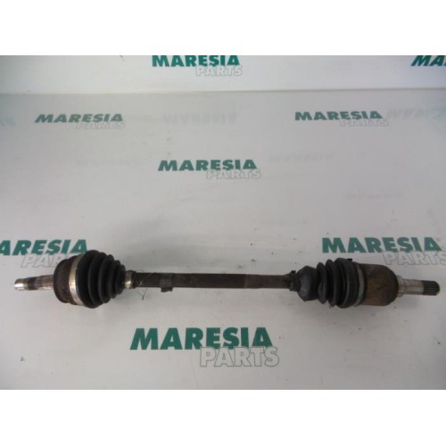 Fiat - Punto - Aandrijfas links-voor
