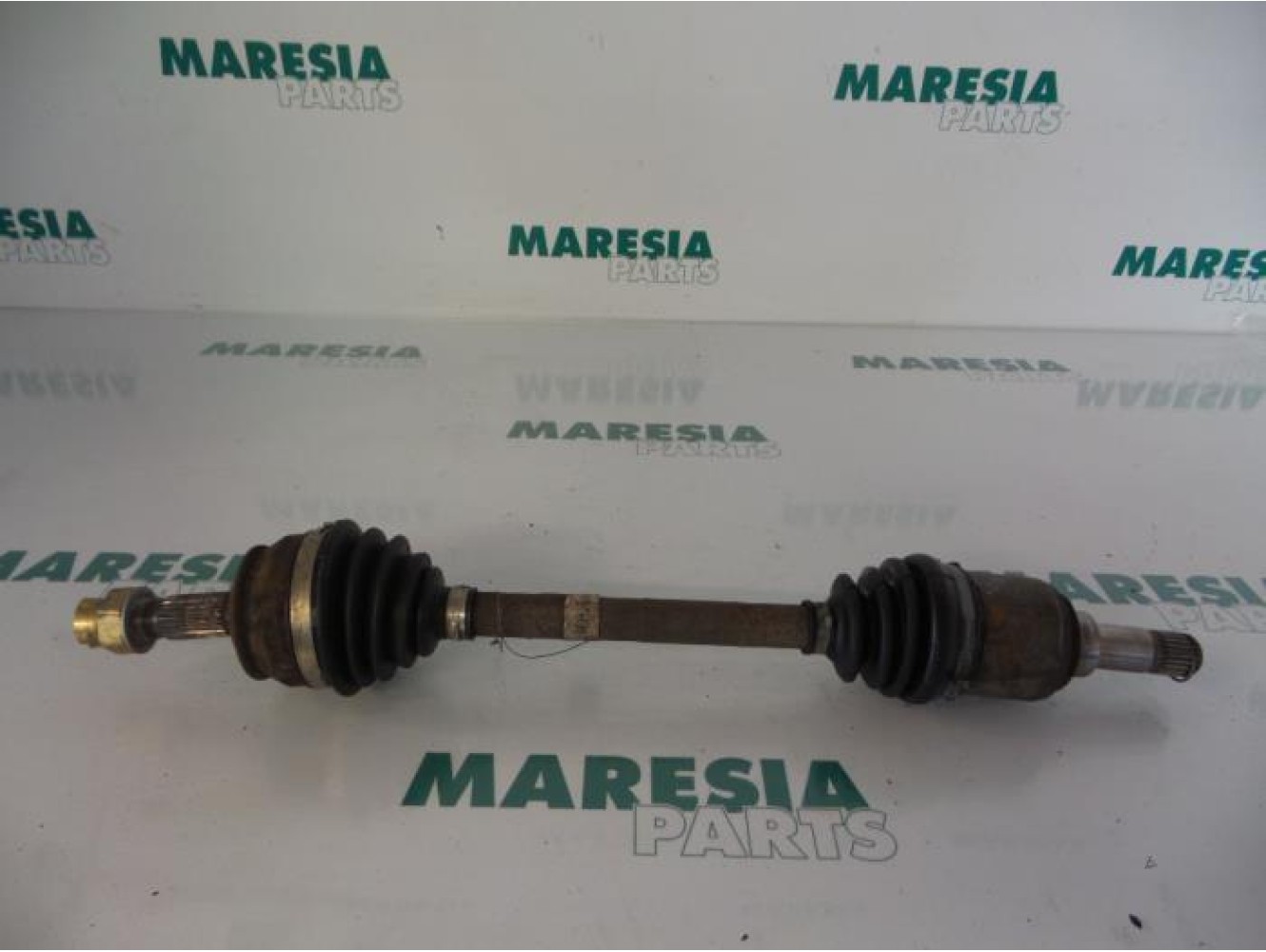 Fiat - Punto - Aandrijfas links-voor