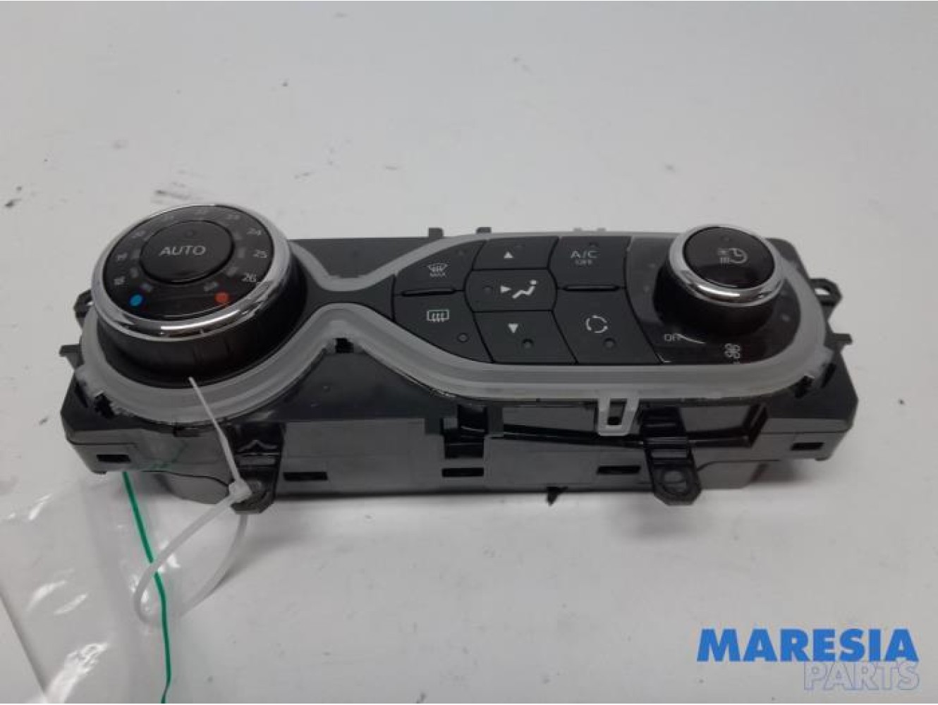 Renault - ZOE - Panneau de commandes chauffage