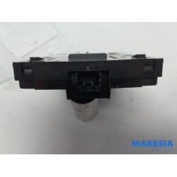 Renault - ZOE - Card reader (lock)