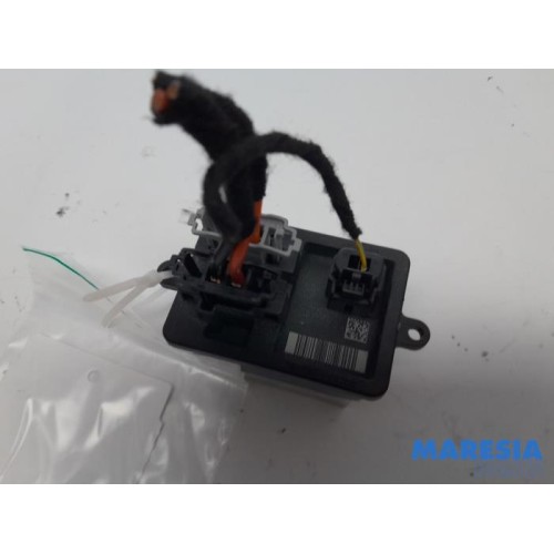 Renault - ZOE - Heater resistor