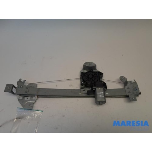 Renault - ZOE - Rear door window mechanism 4-door, right