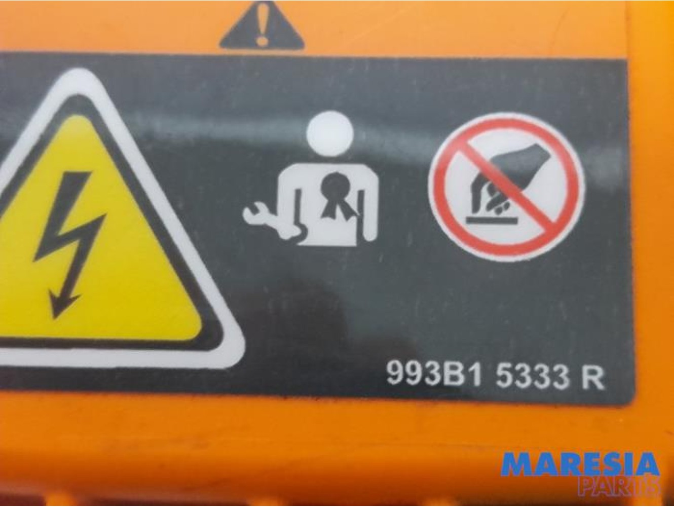 Renault - ZOE - Hybrid service plug