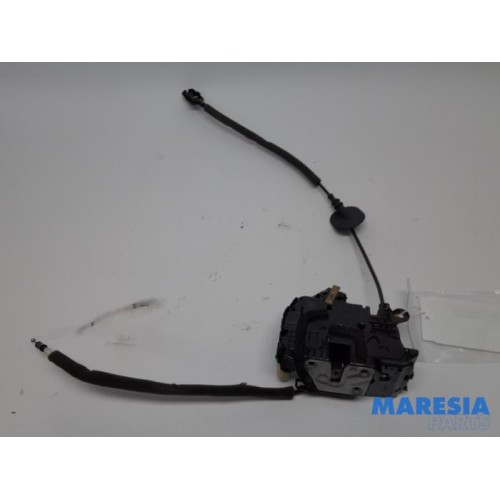 Renault - ZOE - Door lock mechanism 4-door, front left