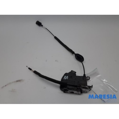 Renault - ZOE - Rear door mechanism 4-door, right