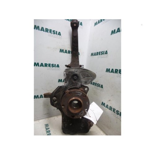 Alfa Romeo - 147 - Knuckle, front right