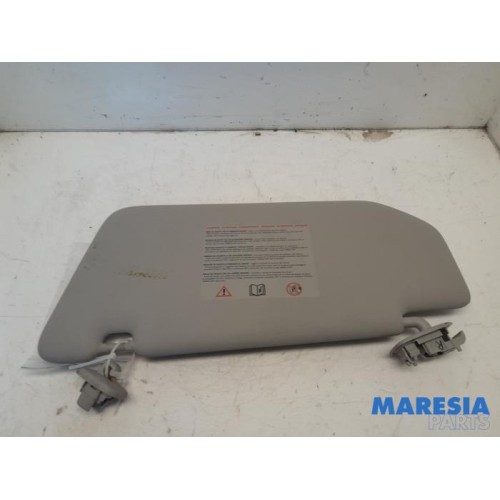 Renault - Scenic - Sun visor