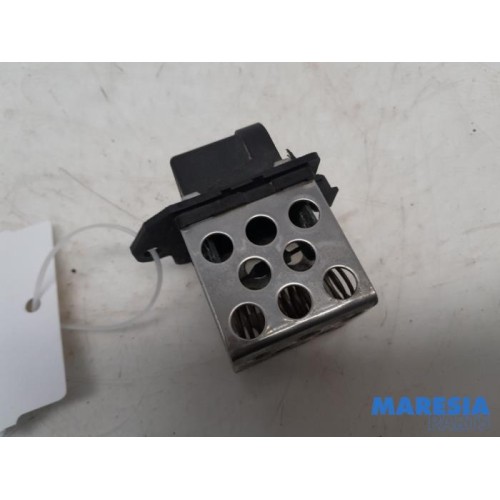 Renault - Scenic - Cooling fan resistor