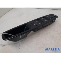 Renault - Scenic - Multi-functional window switch