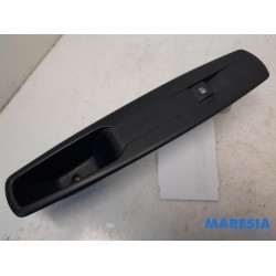 Renault - Scenic - Electric window switch