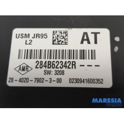 Renault - Scenic - Fuse box