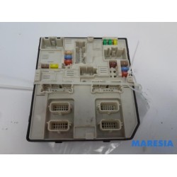 Renault - ZOE - Fuse box