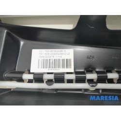 Peugeot - 308 - Sliding headliner mechanism