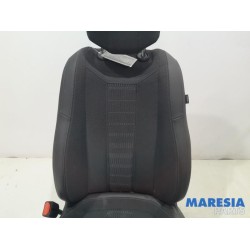 Peugeot - 308 - Sitz links