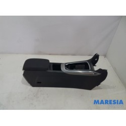 Peugeot - 308 - Middle console