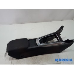 Peugeot - 308 - Middle console