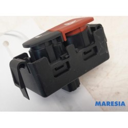 Renault - Scenic - Panic lighting switch