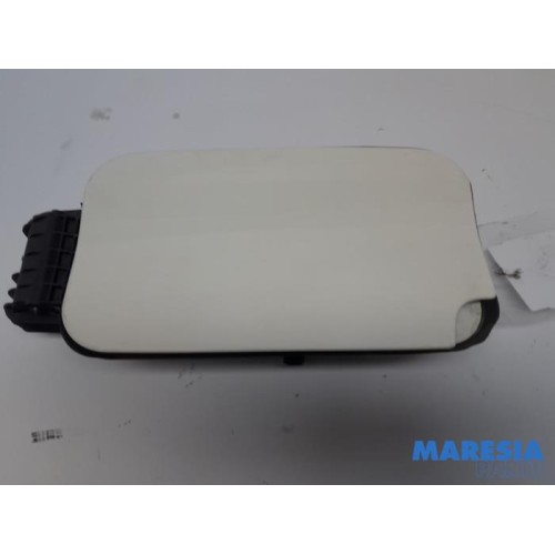 Peugeot - Partner - Tank cap cover