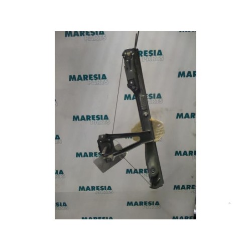 Renault - Clio - Rear door window mechanism 4-door, left