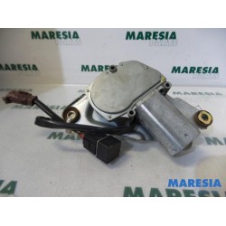 Peugeot - 106 - Scheibenwischermotor hinten
