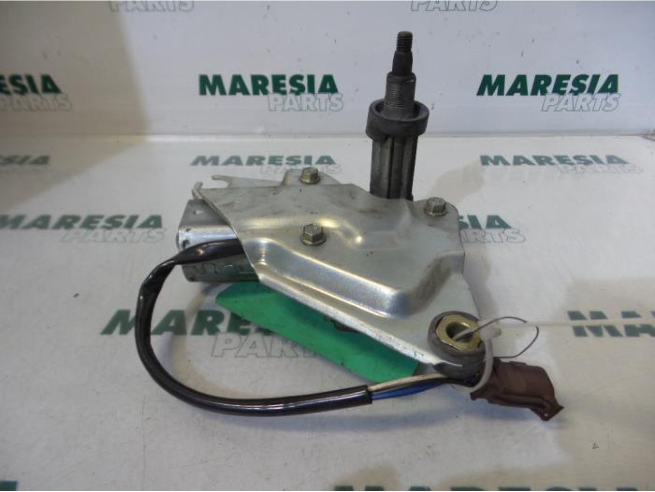 Peugeot - 106 - Rear wiper motor