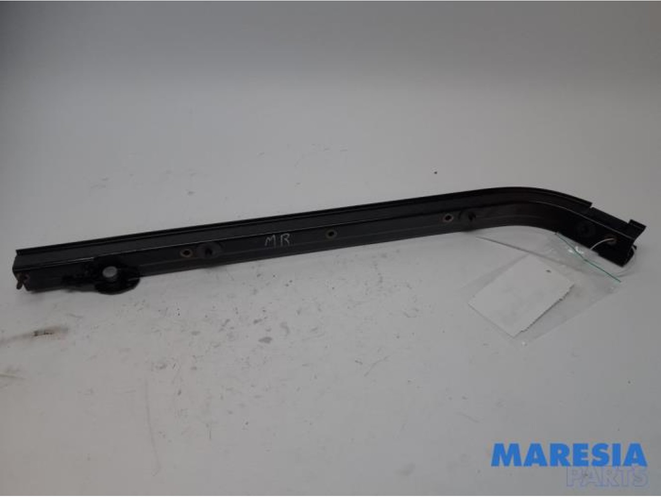 Peugeot - Partner - Sliding door rail, right
