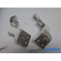 Peugeot - Partner - Rear door hinge, right