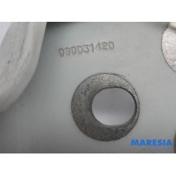Peugeot - Partner - Rear door hinge, right