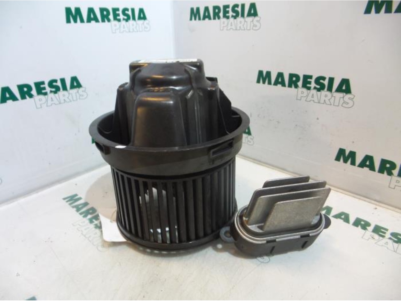 Peugeot - 207 - Heating and ventilation fan motor