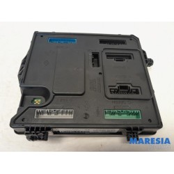 Renault - Scenic - Engine management computer