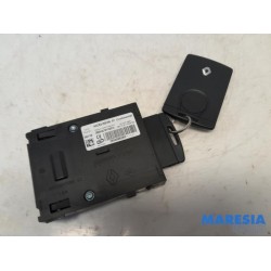Renault - Scenic - Engine management computer