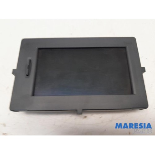 Renault - Scenic - Navigation Display