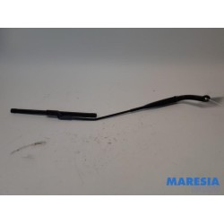 Fiat - Panda - Front wiper arm