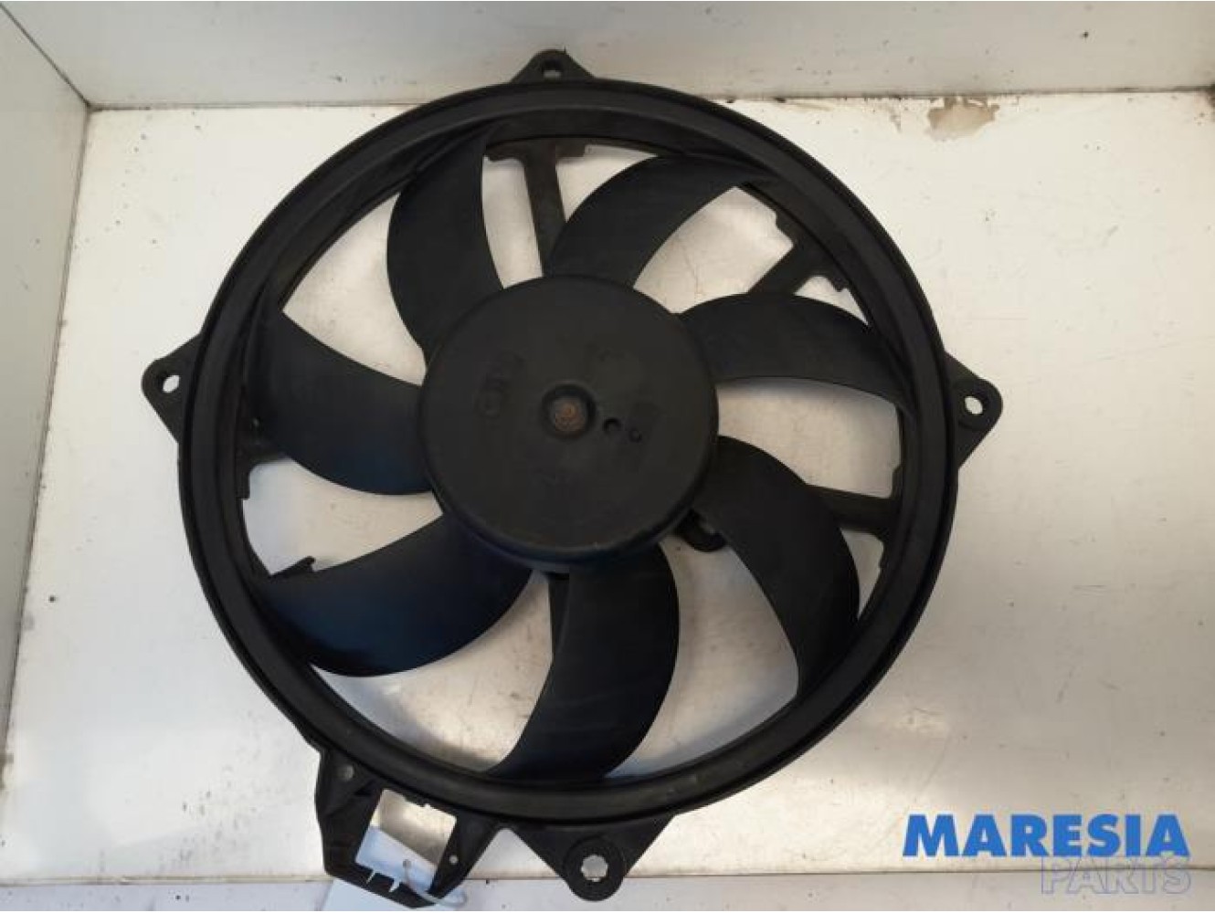 Renault - Scenic - Fan motor